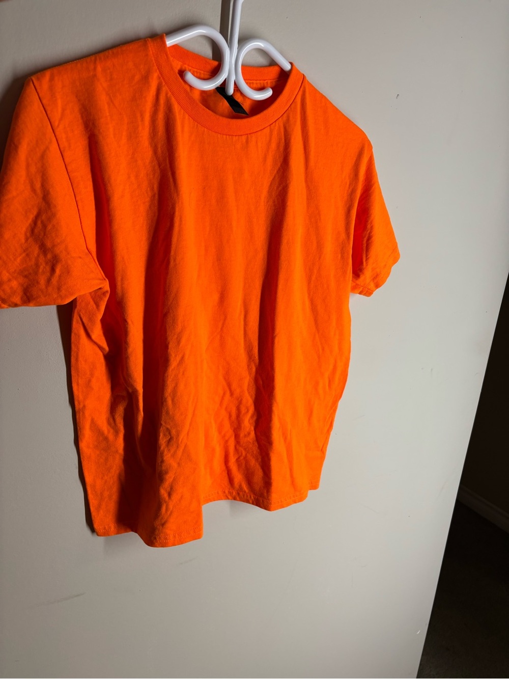 Used Men's Crew Neck T-Shirt - Bright Orange